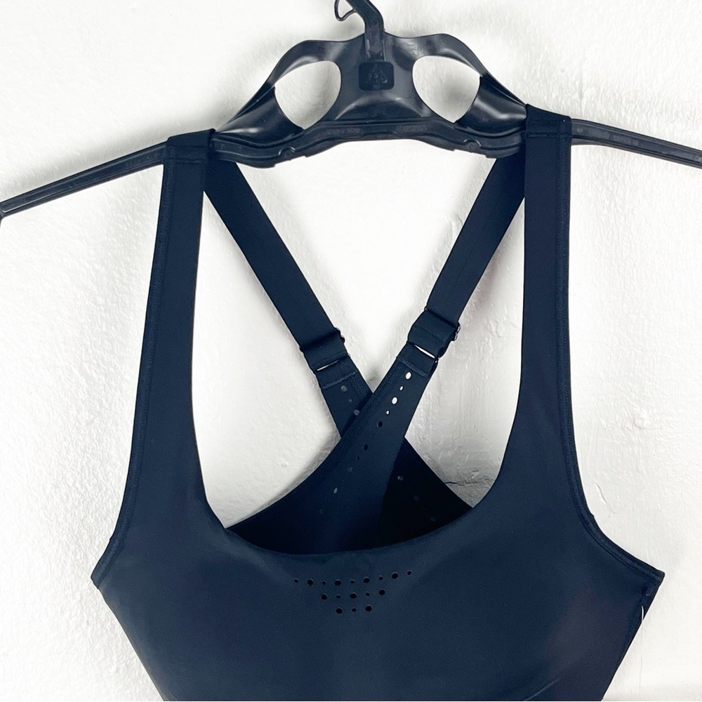 ATHLETA Black Phenomena Cross Adjustable Straps Sports Bra, Size 34C - Picture 12 of 12